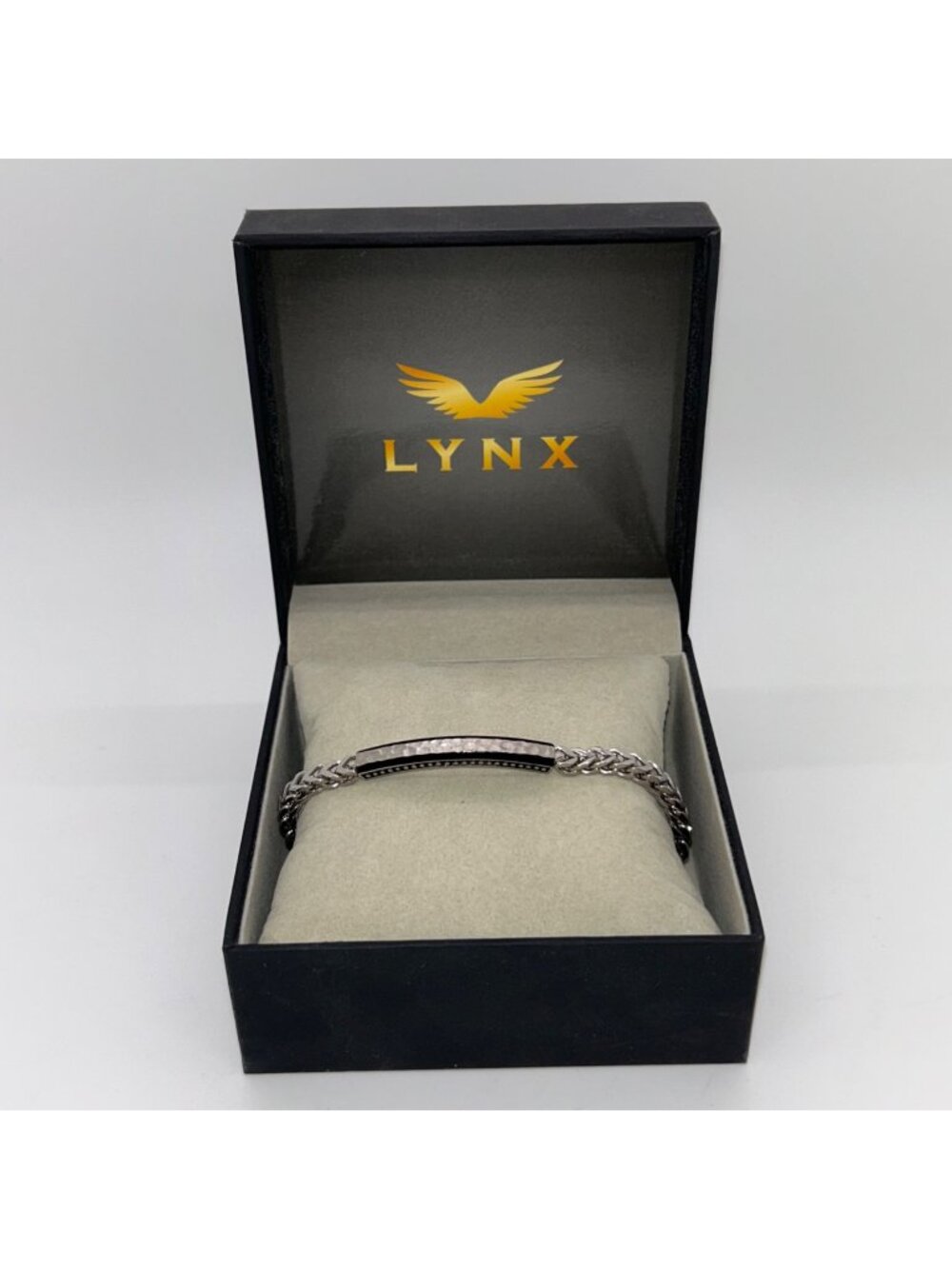 Lynx Mens Stainless Steel Hammered ID Plate Bracelet With Foxtail Chain In Gift